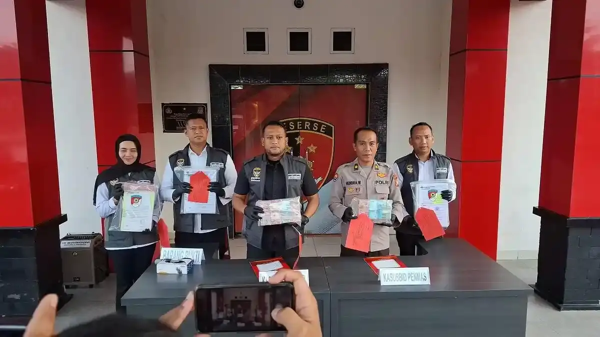 Tiga Tersangka Dugaan Tipikor MOT RSUP Ir Soekarno Terancam Pidana Penjara Maksimal 20 Tahun - Bangkapos.com