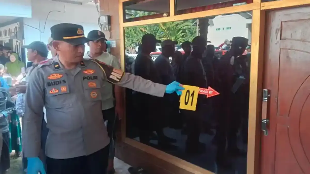 Bercak Darah dan Kasur Berantakan di TKP Penemuan Jasad Cewek Lumajang Indikasi Penganiayaan - Surya.co.id