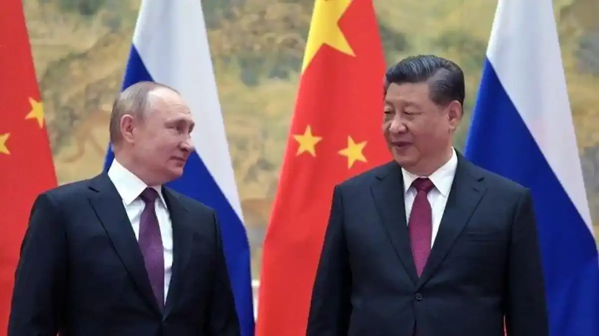 Perkuat Kerjasama Militer, Rusia dan China Akan Gelar Latihan Militer di Lepas Pantai Qingdao - Pos-kupang.com