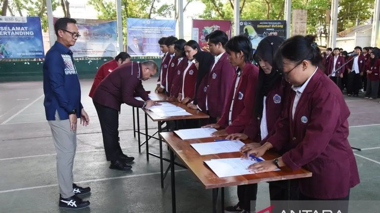 Rektor UNG Dorong Inovasi Organisasi Mahasiswa, Lahirkan Pemimpin Masa Depan