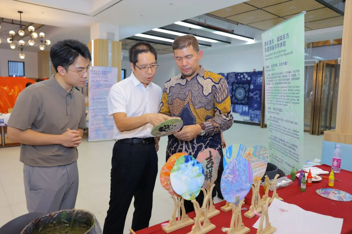 Pemuda ASEAN jajaki inovasi AI dan kerja Sama di Guangxi, China