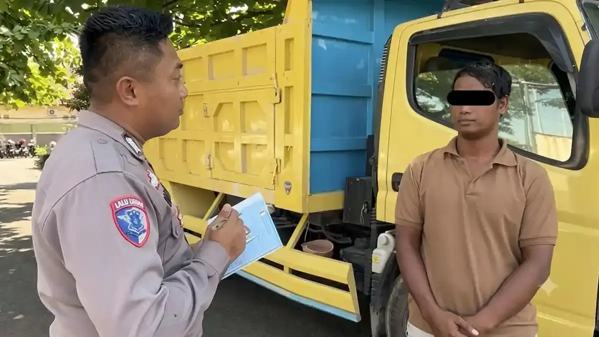 Polisi Amankan Sopir Truk Ugal-ugalan di Jalan Ring Road Tuban, Motif Terungkap - Surya.co.id