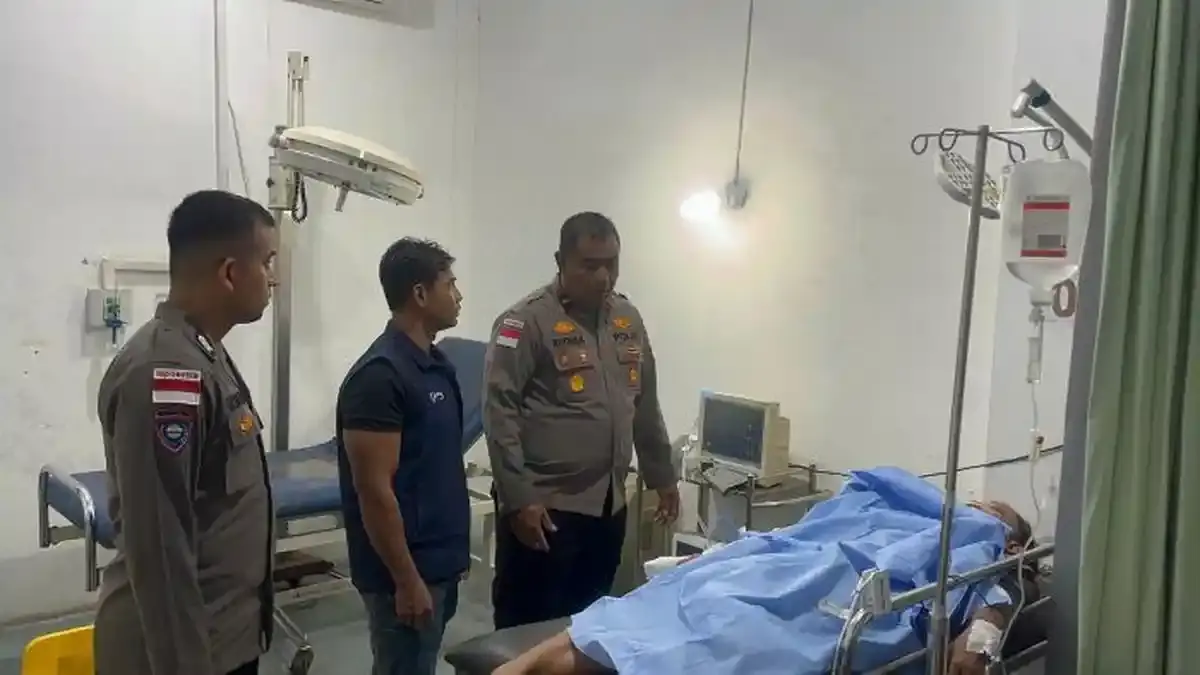 Longsor Terjang 2 Rumah di Sabang, 5 Warga Terluka dan Dilarikan ke RSUD - Serambinews.com