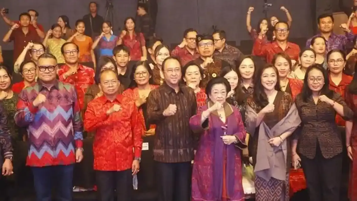 Megawati dan Prananda Hadiri Penutupan Bulan Bung Karno PDIP Bali, Aktualisasi Tri Sakti Bung Karno - Tribun-bali.com
