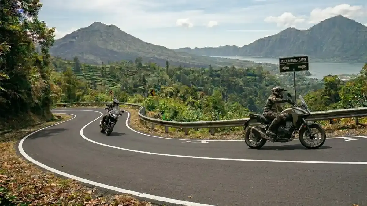 Menguasai Teknik Engine Brake dan Postur Tubuh di Jalur Wisata - Tribunjateng.com