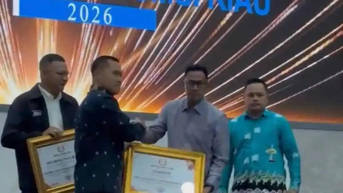 Ketua JMSI Kuansing Rowandri Raih JMSI Award 2026, Amanah untuk Terus Mengabdi ke Masyarakat - Tribunpekanbaru.com