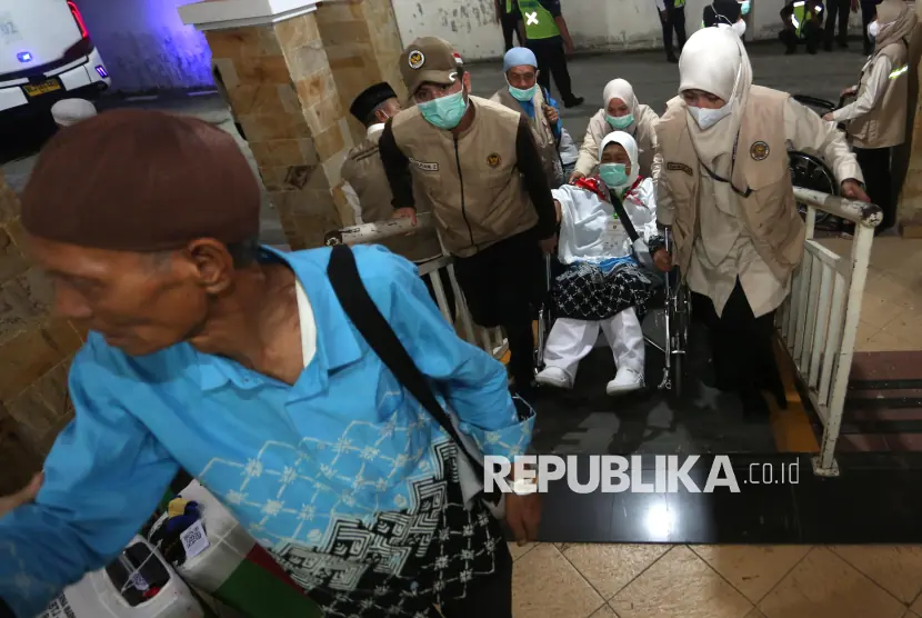Petugas Haji Indonesia Disebut Jadi Percontohan bagi Banyak Negara
