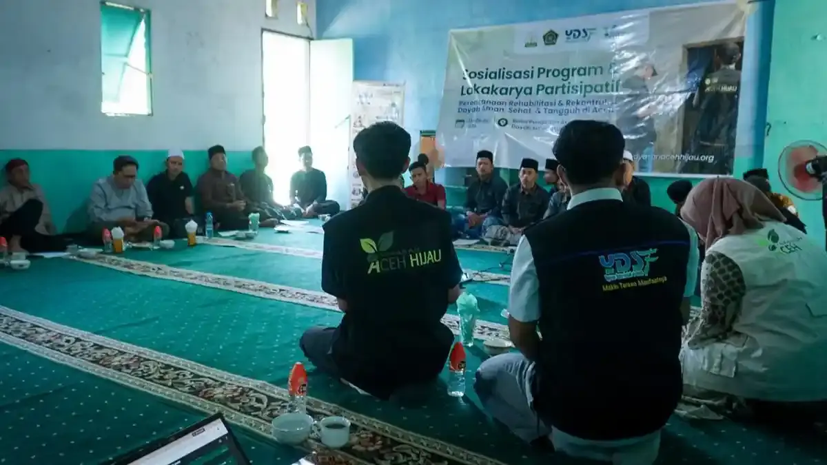 Yayasan Aceh Hijau dan YDSF Dukung Pemulihan Dayah Terdampak Banjir - Serambinews.com
