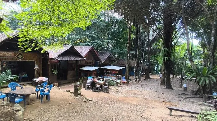 Pelaku UMKM Keluhkan Jaringan Internet hingga Infrastruktur Rusak di Ekowisata Wae Bobok Mabar - Pos-kupang.com