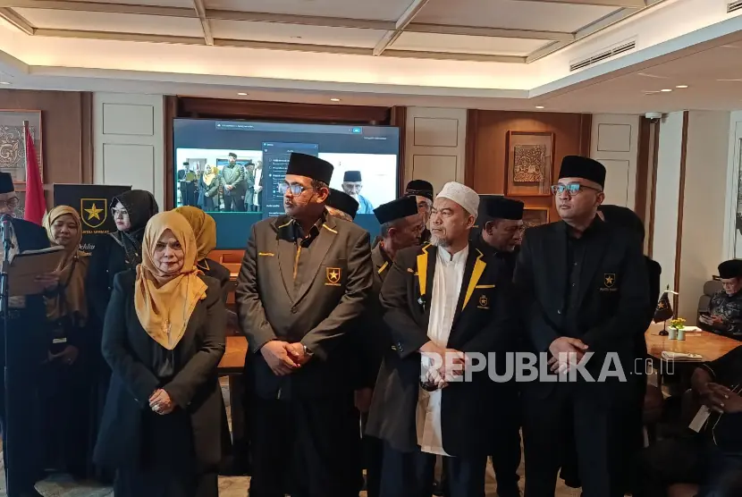 Pengurus DPP Partai Ummat Dikukuhkan, Heikal Safar Jadi Ketua Harian