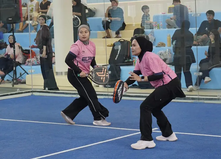Foto: Sompo Indonesia Dorong Gaya Hidup Sehat lewat Tahilalats Padel Turnamen - Koran Jakarta ®