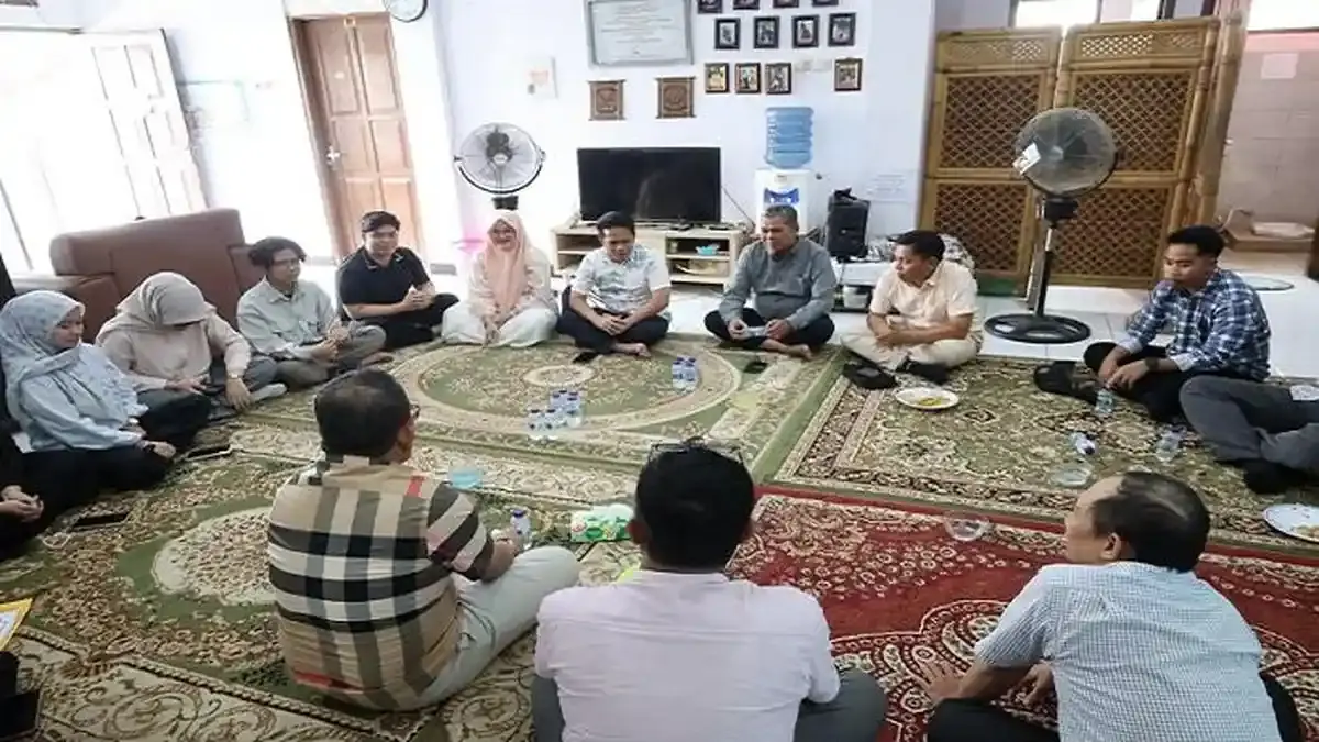 Bupati Sahrujani Kunjungi Asrama HSU di Jogyakarta, Dengarkan Aspirasi Mahasiswa - Banjarmasinpost.co.id