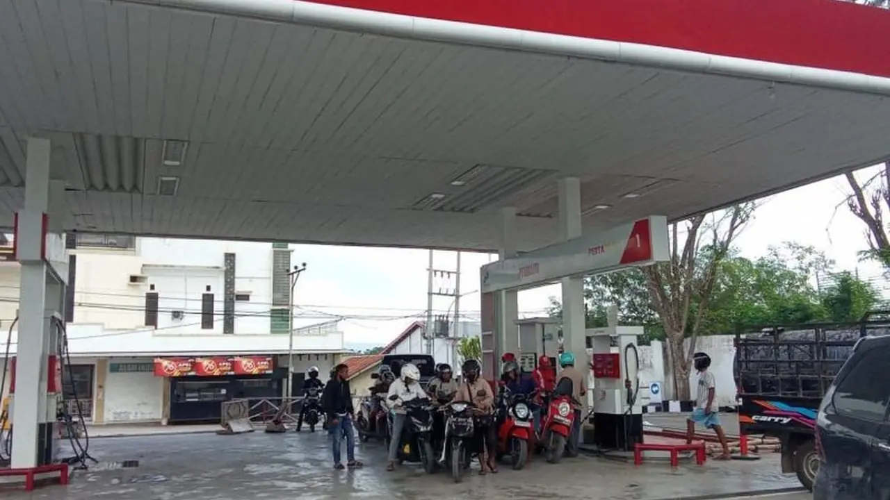 Pertamina Pastikan Stok BBM Subsidi Nelayan SBD Aman dan Tepat Sasaran