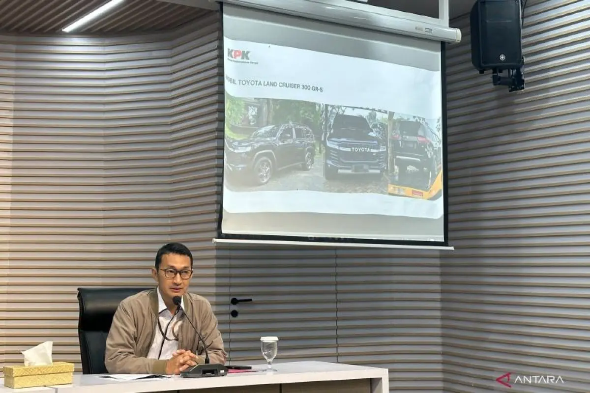 KPK: Land Cruiser seharga Rp2,05 M untuk Suhardiman dibeli bekas