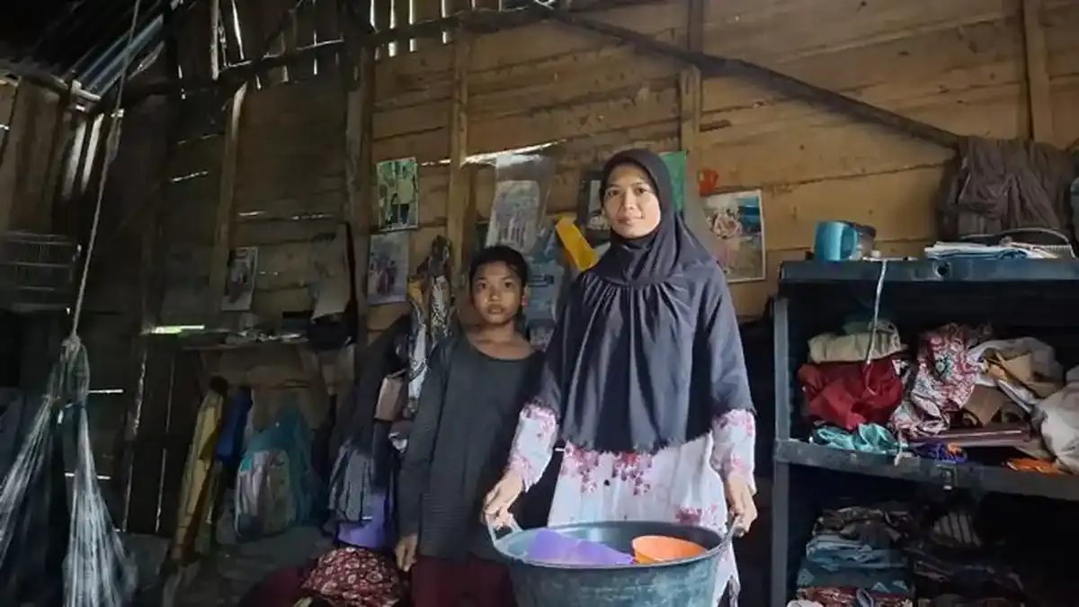 Potret Kemiskinan di Ogan Ilir: Berpenghasilan Rp20 Ribu Sehari, Berjuang Ajukan Bedah Rumah - Sripoku.com