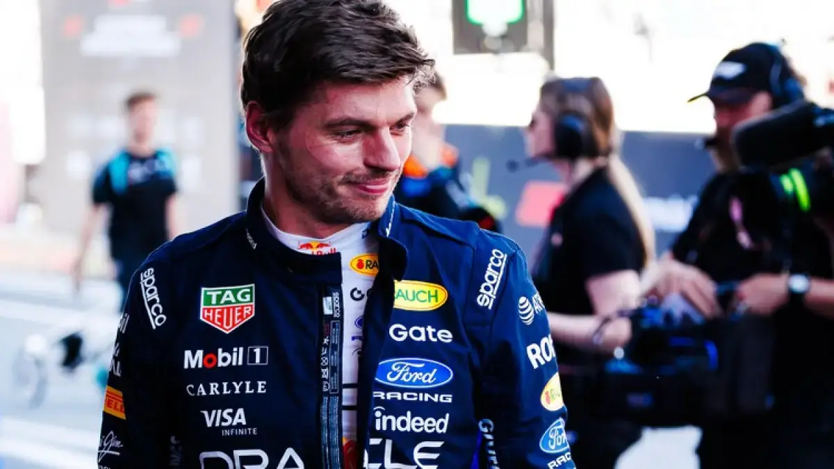Max Verstappen Pilih Fokus Bersama Red Bull di Tengah Isu Kepindahan ke McLaren pada Musim 2027