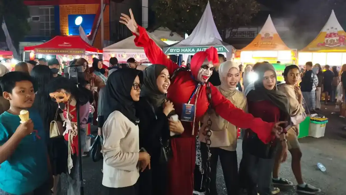 Potret Kemeriahan Pekan Kreasi Pati 2026, Alun-alun Berubah Lautan Manusia - Tribunjateng.com