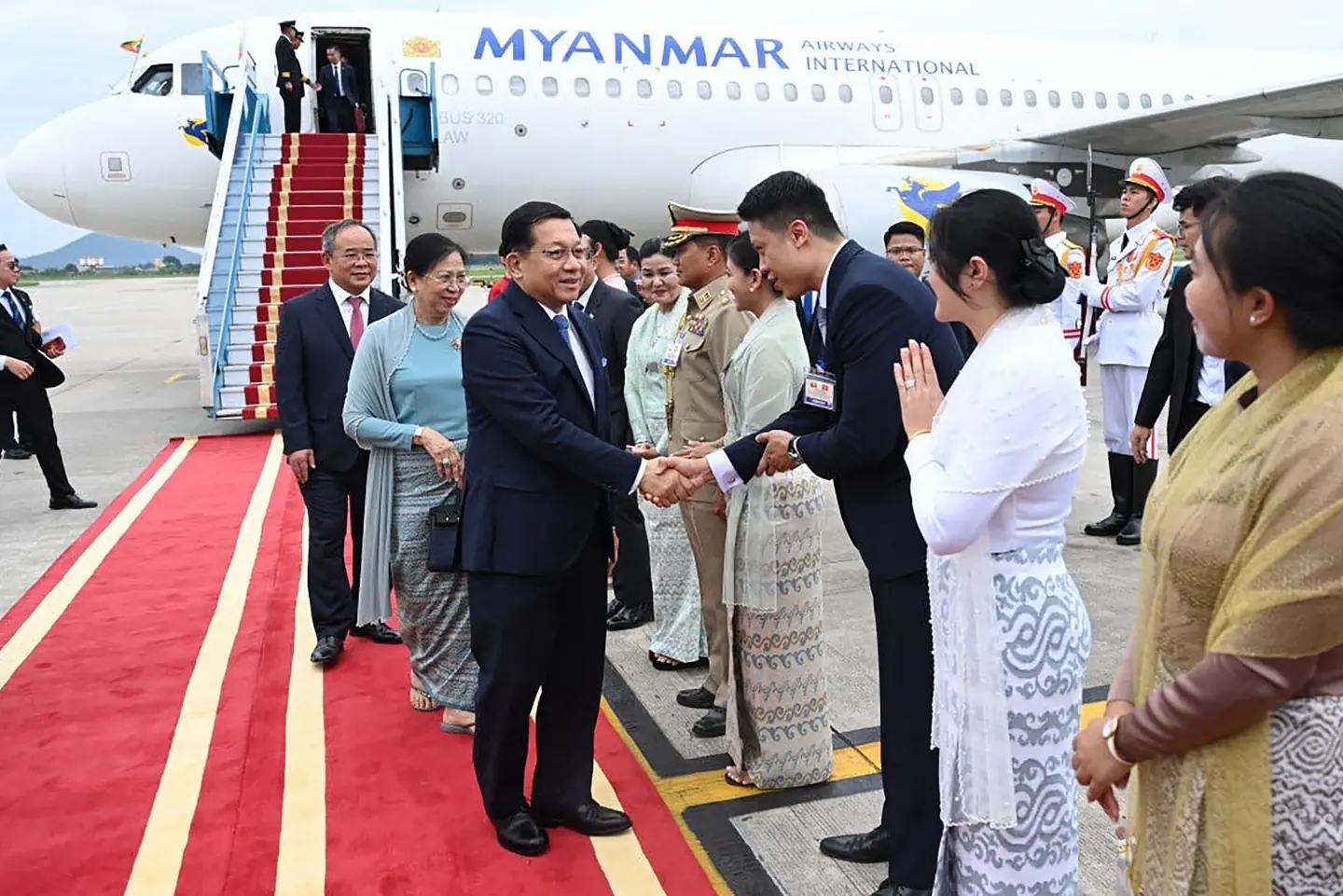 Presiden Myanmar Temui Pemimpin Vietnam demi Amankan Sektor Militer