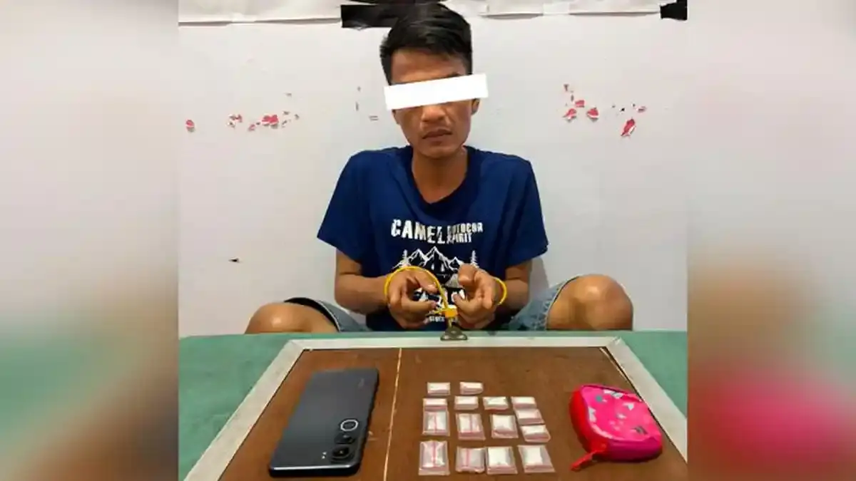 Pria di Mandau Diduga Jadi Pengedar Narkoba, Polisi Amankan 15 Paket Kecil Narkoba Jenis Sabu - Tribunpekanbaru.com