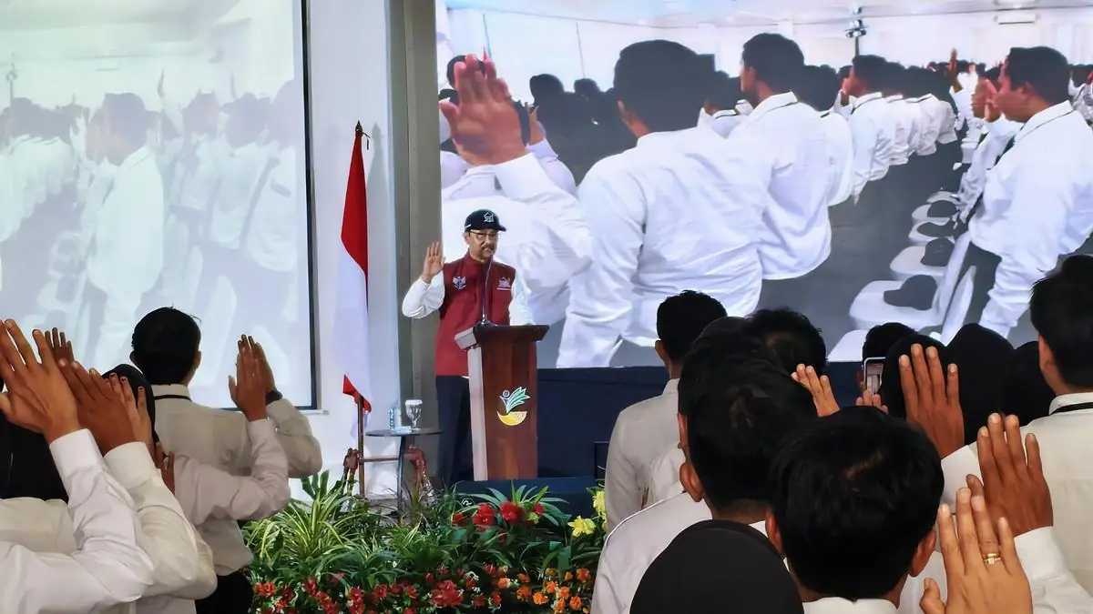 Kemensos Bekali Wali Asuh Sekolah Rakyat Cegah Bullying, Ini Penekanan Gus Ipul - merdeka.com