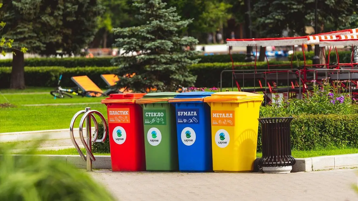 Tren Lazy Economy China: Bayar Orang Cuma Buat Buang Sampah - merdeka.com