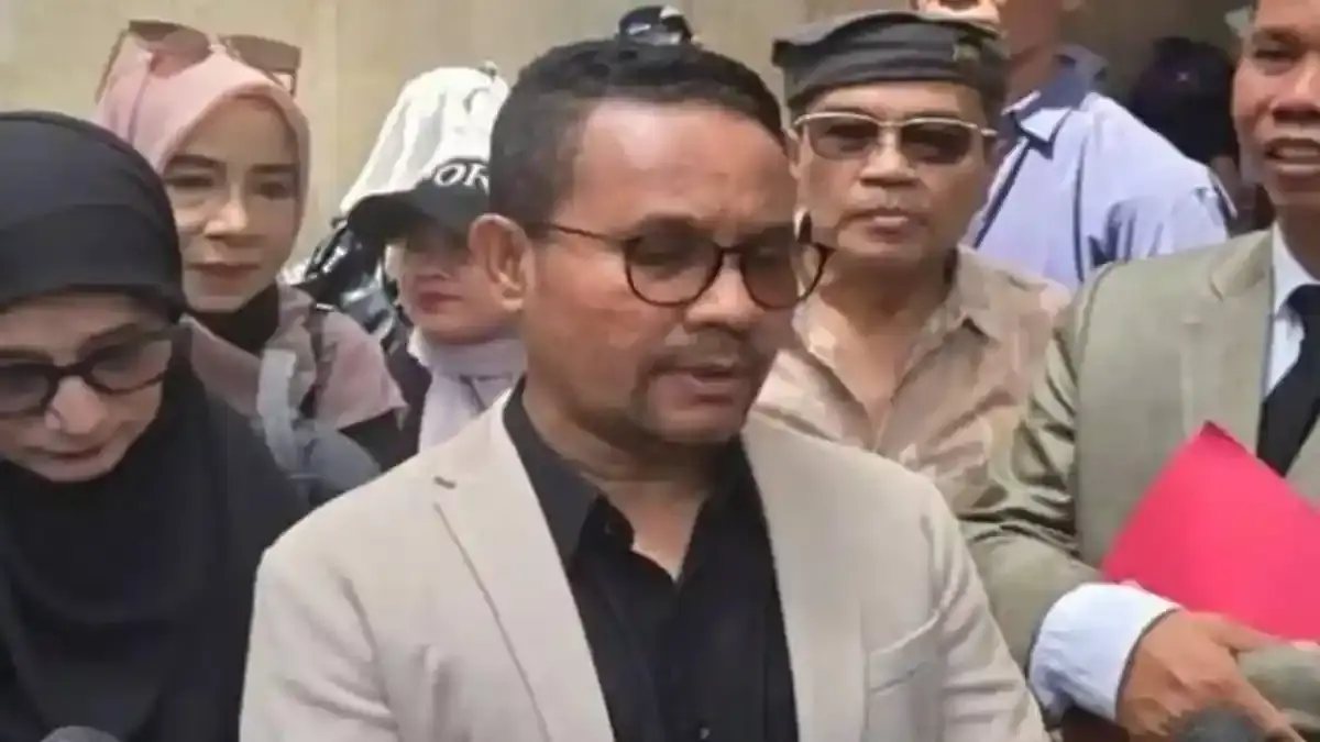 Rekam Jejak Abdul Gafur, Pengacara Roy Suryo yang Baru Saja Dipecat Ahmad Khozinudin, Ini Alasannya - Surya.co.id