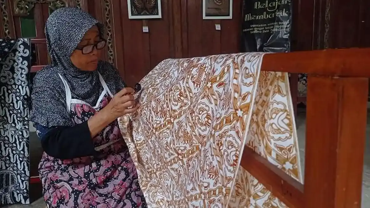 Goresan Canting Girilayu Tak Hanya Wariskan Batik, Tetapi Juga Cara Menjaga Kehidupan - Tribunnews.com