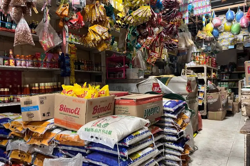 Perkuat Stabilisasi Harga Pangan, Perum Bulog Singkawang Salurkan Beras dan MinyaKita ke Pasar dan Ritel
