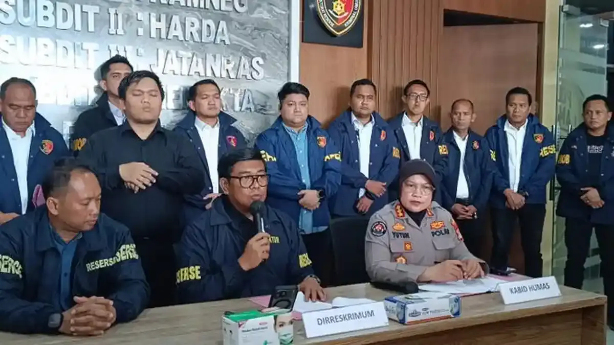 Pakai Traffic Cone untuk Kelabui Warga, 29 Orang Sindikat Pencuri Kabel Ditangkap - Tribunlampung.co.id