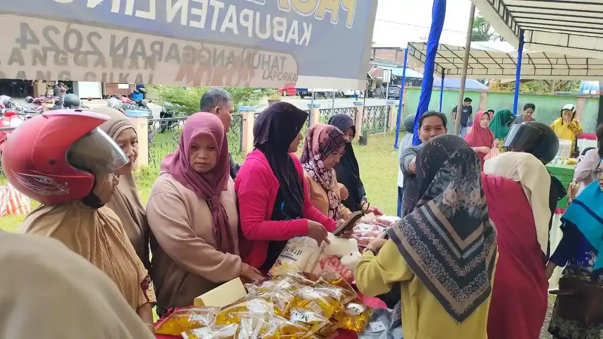 Pasar Sembako Murah Bakal Dibuka di Bakung Serumpun, Pemkab Lingga Ajak Warga Belanja - Tribunbatam.id