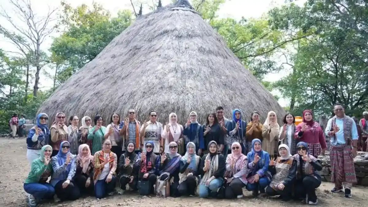 Mendagri Tito Apresiasi Pelestarian Budaya Desa Adat Matabesi, Dorong Jadi Warisan Budaya - Wartakotalive.com