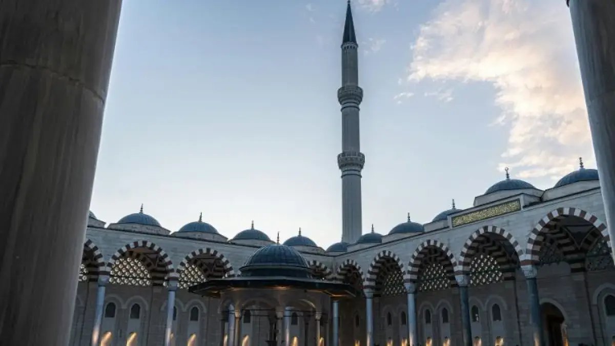 Simak Jadwal Waktu Shalat untuk Wilayah Palembang Besok Sabtu, 27 Juni 2026
