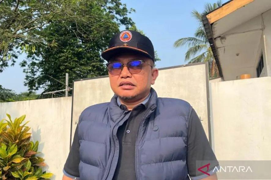 Aktivitas Penyeberangan Merak Tidak Terganggu Erupsi Anak Krakatau