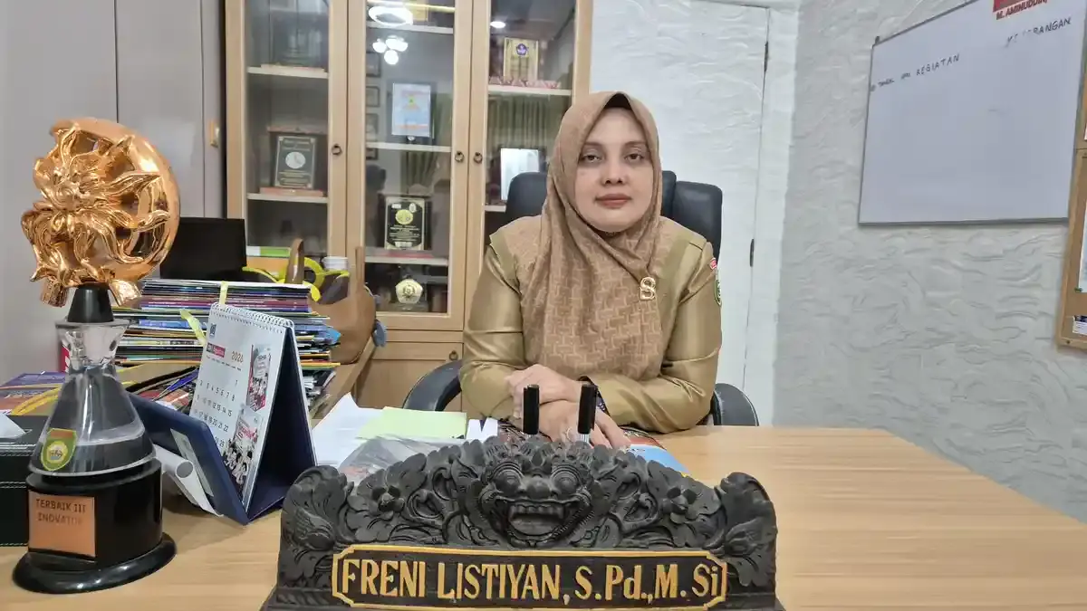 Lewat Program Seragam Alumni, 16 Siswa Jalur Afirmasi SMAN 3 Prabumulih Dapat Seragam Gratis - Tribunsumsel.com