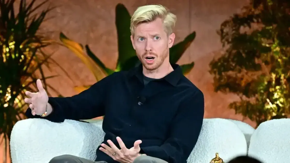 CEO Reddit Nilai AI Overviews Google Belum Bisa Gantikan Peran '10 Tautan Biru' bagi Ekosistem Web
