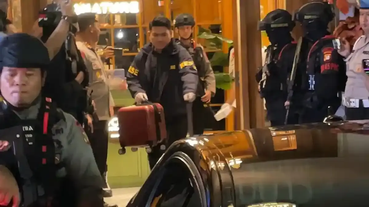 IPW Sinyalir Kafe yang Digeledah Polri di Cipete Berkaitan dengan Jampidsus Febri Adriansyah - Tribunnews.com