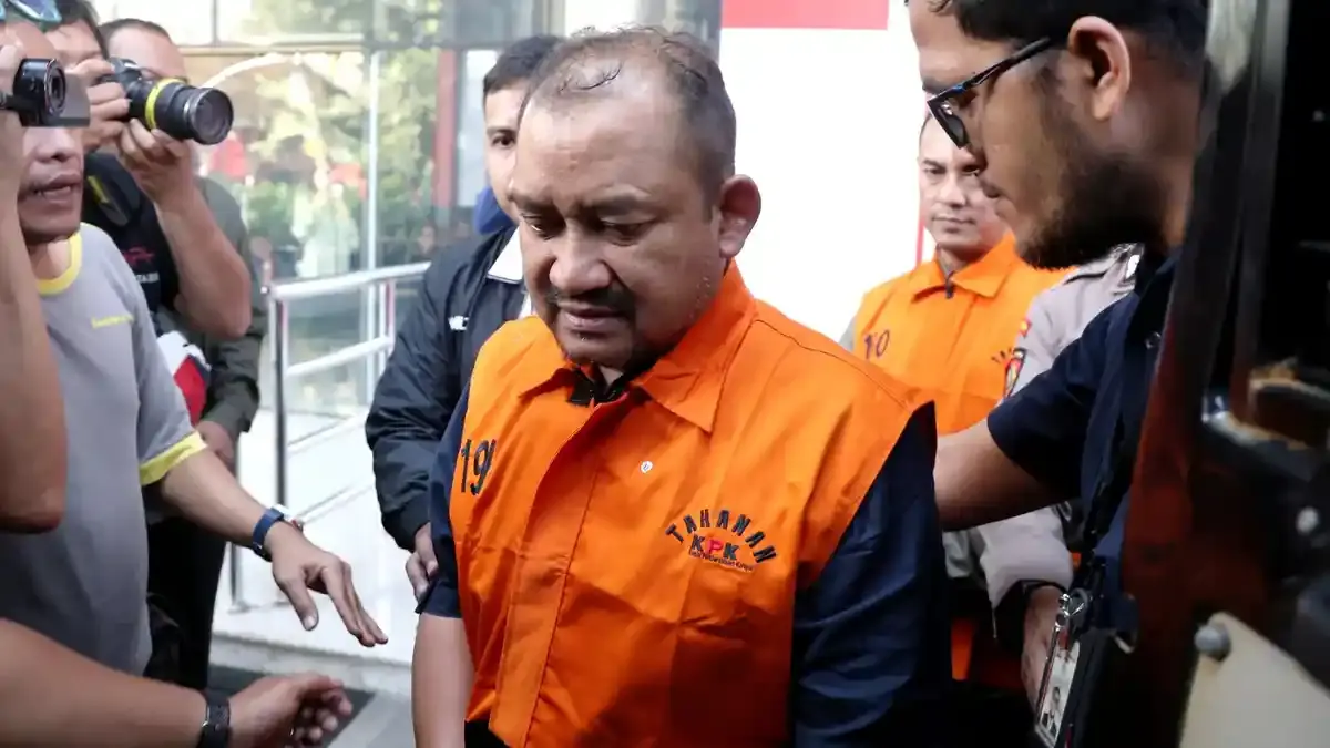 KPK Ungkap Peran Istri Bupati Pemalang: Anom Sebut Koper Isi Uang Ratusan Juta Disiapkan Noor Faizah - Tribunnews.com