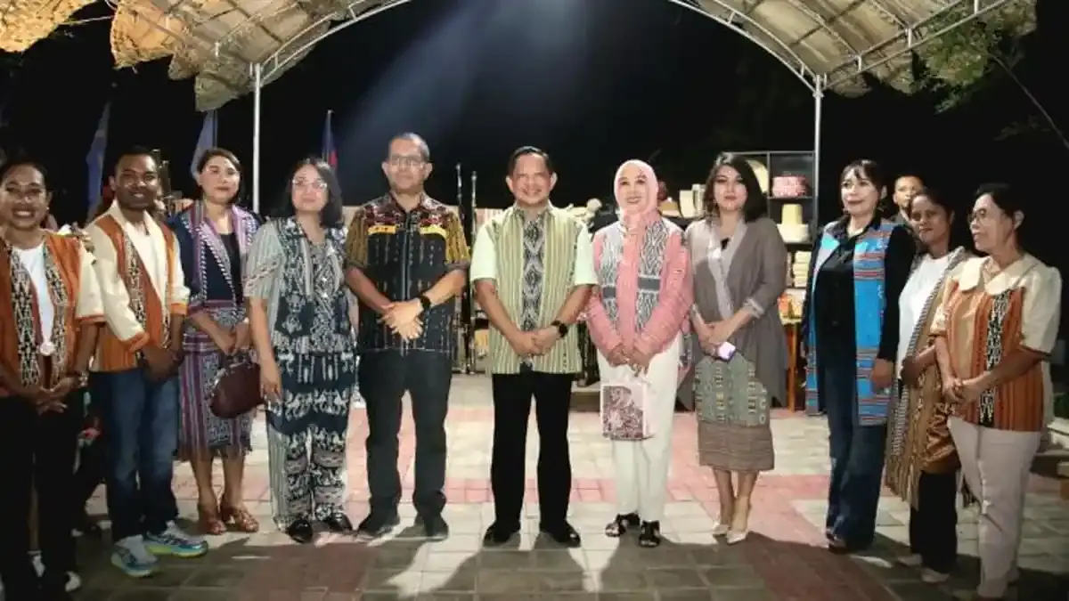 Mendagri Tito: Parade Tenun Belu Jaga Warisan Budaya dan Gerakkan Ekonomi Daerah - Wartakotalive.com