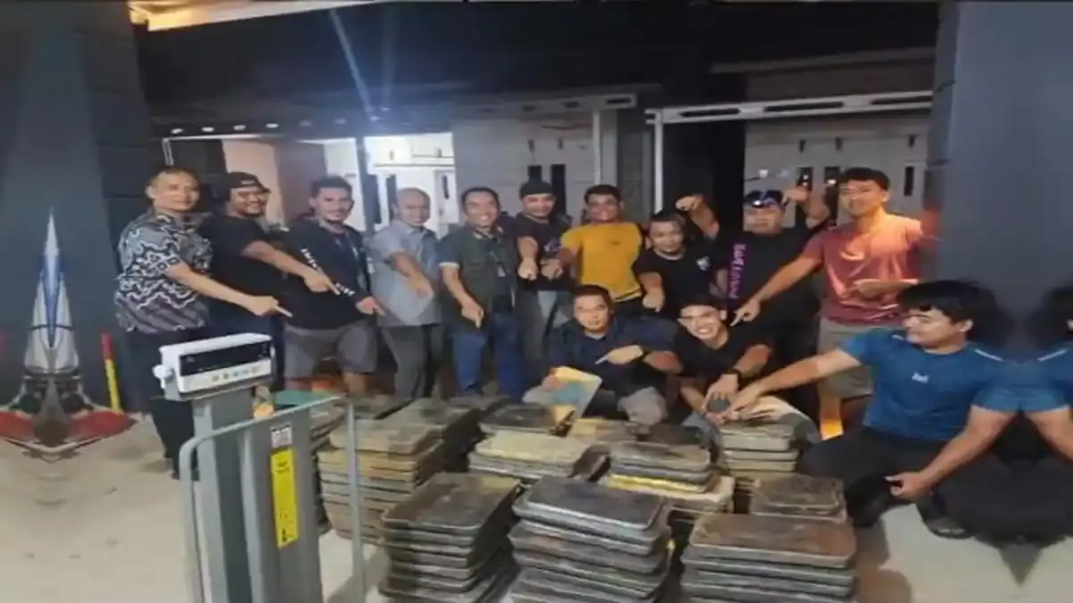 Tim Gabungan Amankan 4 Ton Balok Timah Ilegal di Perumahan Warga, Kerugian Negara Rp1,7 Miliar - Bangkapos.com