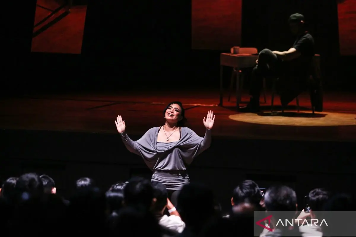 Menbud Fadli harap teater berkembang bersama bentuk seni pertunjukan