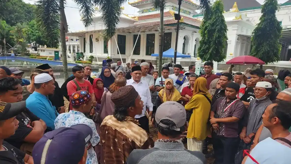 Geser ke Bundaran Air Mancur, Ini Rencana Lokasi Baru Pedagang Jumat Masjid Agung - Tribunsumsel.com