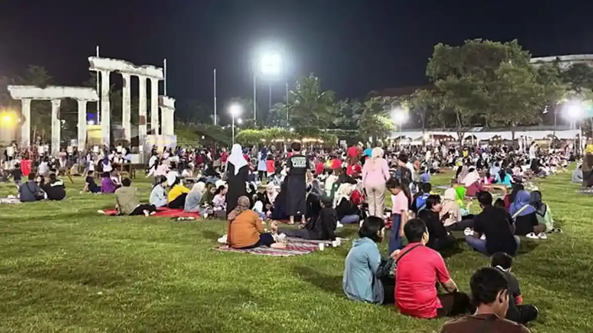 Kamus Lengkap Bahasa Surabaya: Istilah Gaul Arek Suroboyo dan Artinya - Surya.co.id