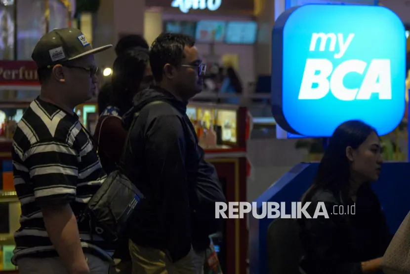 Haji Isam Dikabarkan akan Caplok BCA, Benarkah?