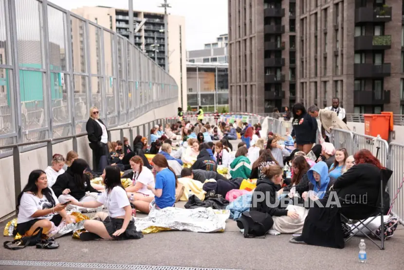 Harry Styles Beri Peringatan Khusus Soal Gelombang Panas di Konser Wembley