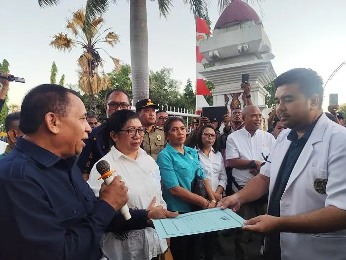 12 Organisasi Desak Pemda dan RS di NTT Kuatkan Perlindungan Nakes - Pos-kupang.com