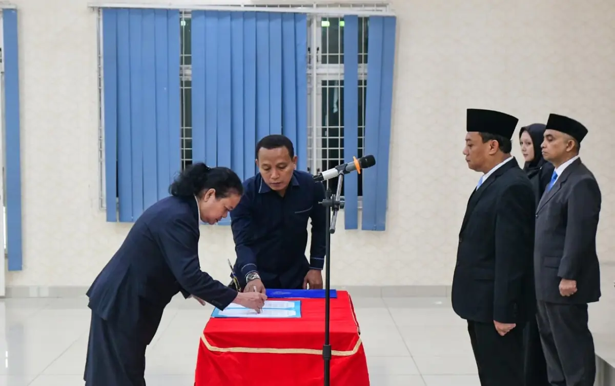 Sekda Deli Serdang Lantik Dua Pejabat Administrator