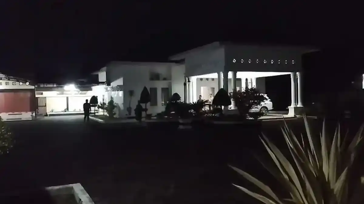 KPK OTT di Kuansing Saat MTQ Riau dan Pacu Jalur Rayon II Masih Berlangsung - Tribunpekanbaru.com
