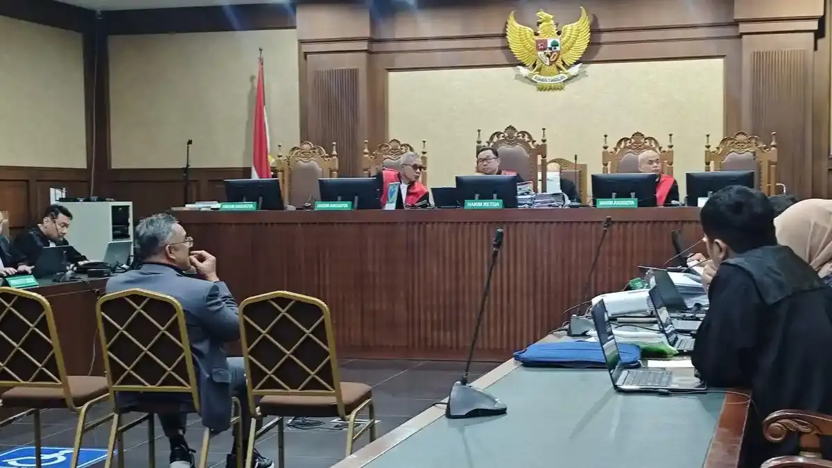 Hakim Izinkan Bos Duta Palma Surya Darmadi Jalani Perawatan Jantung - Tribunnews.com