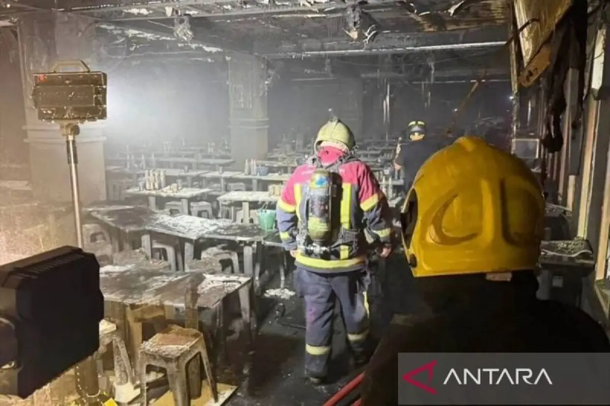 Korban luka kebakaran di Bangkok naik jadi 72 orang, 45 hilang