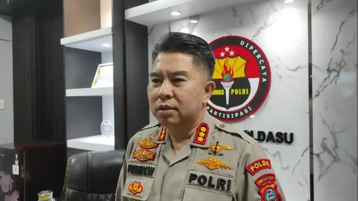 Viral Oknum Polisi Tabrak Mobil Warga, Polda Sumut Pastikan Proses Kode Etik dan Pidana - Tribun-medan.com